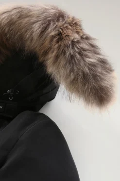 Parka><noscript><img width=
