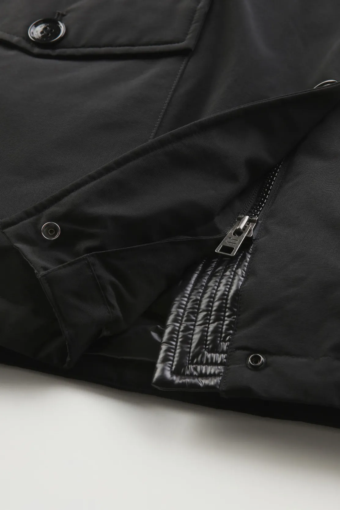 Parka>Woolrich Arctic Parka In Ramar Cloth Con Quattro Tasche Black