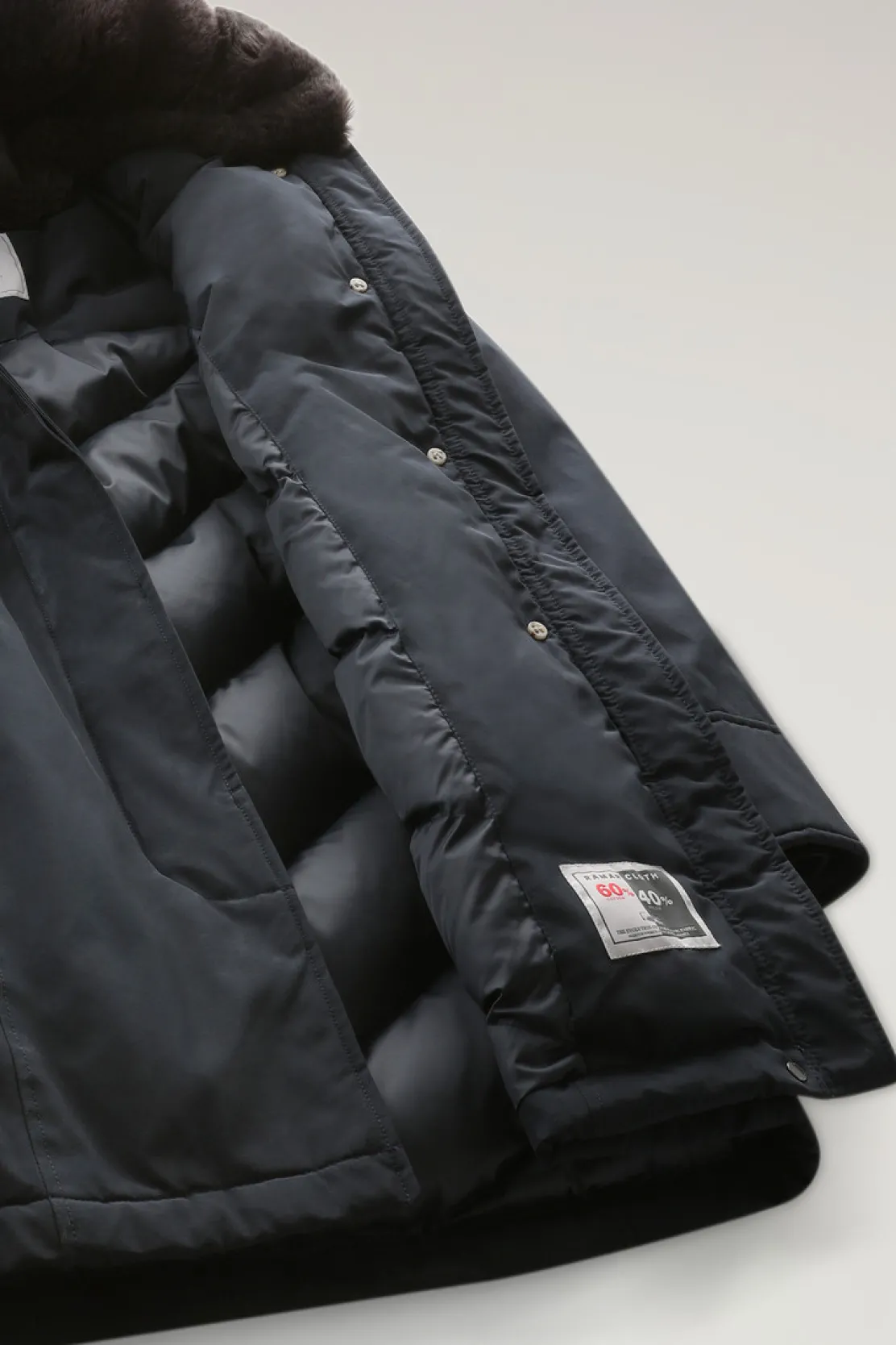 Parka>Woolrich Beaker Parka In Ramar Cloth Con Pelliccia Sintetica Dark Navy
