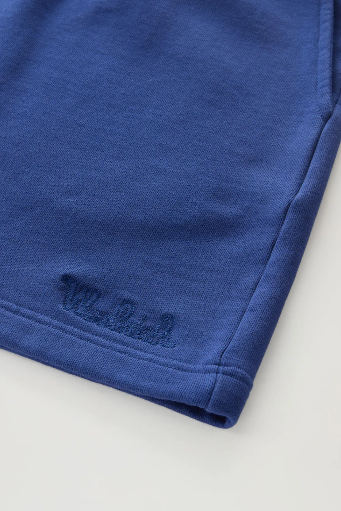 Pantaloni e pantaloncini>Woolrich Bermuda Sportivi In Puro Cotone Felpato Con Coulisse Twilight Blue