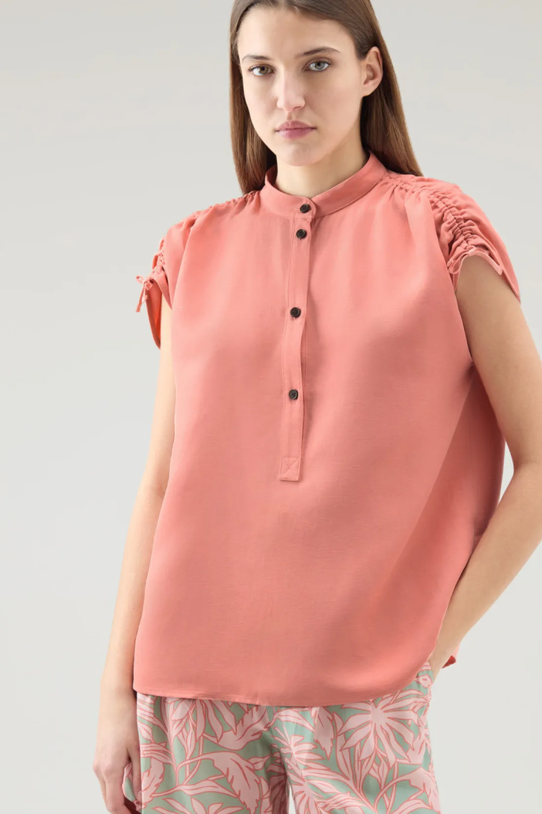 Camicie e giacche a camicia>Woolrich Blusa In Misto Lino Coral Sand