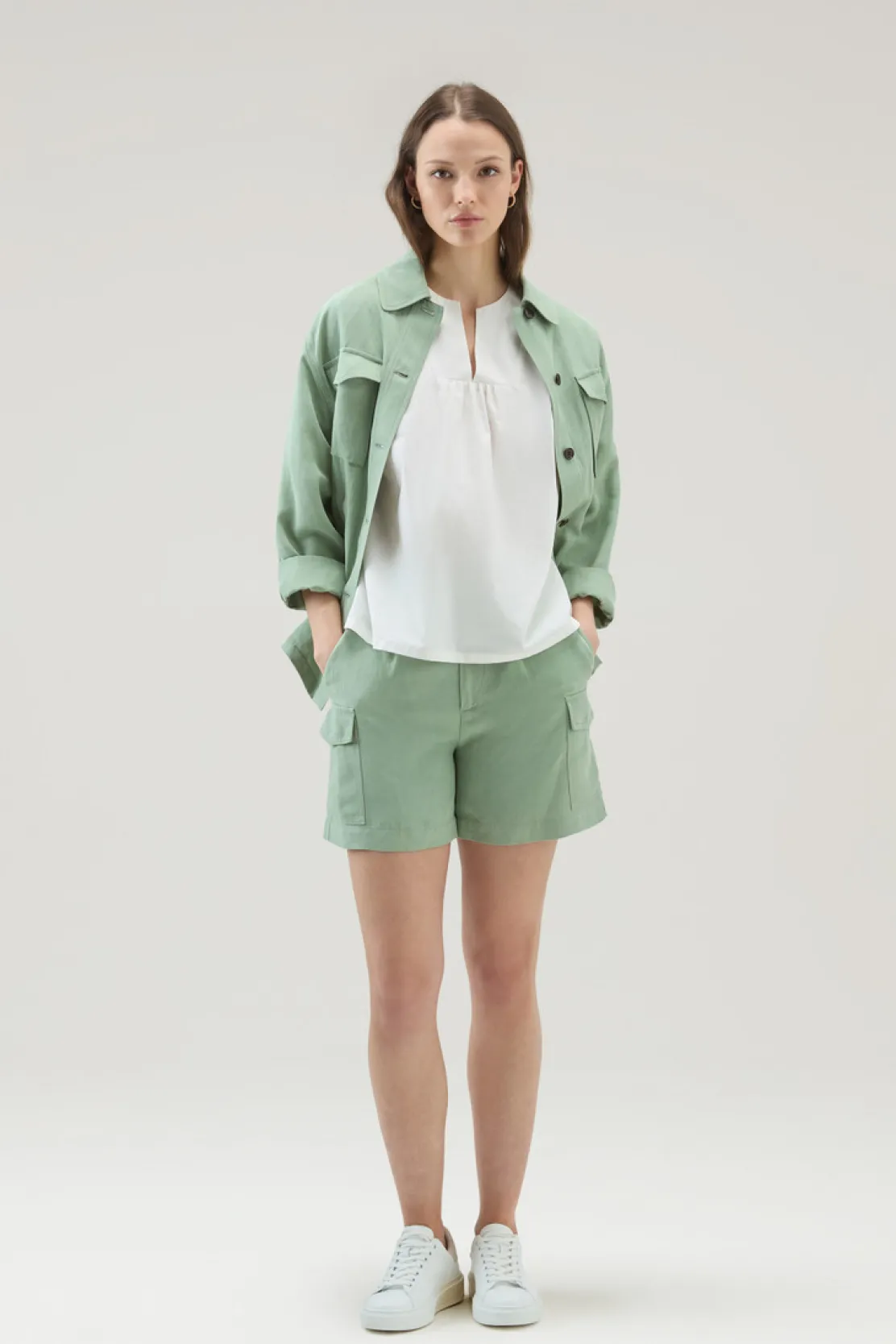 Camicie e giacche a camicia>Woolrich Blusa In Popeline Di Puro Cotone Plaster White