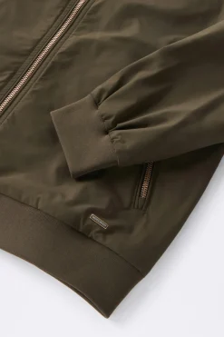 Bomber><noscript><img width=