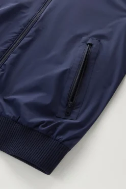 Bomber><noscript><img width=