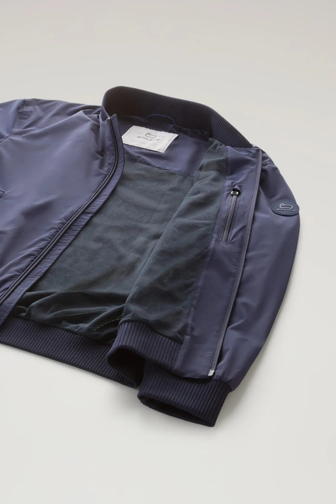 Bomber>Woolrich Bomber In Nylon Elasticizzato Con Finitura Opaca Maritime Blue