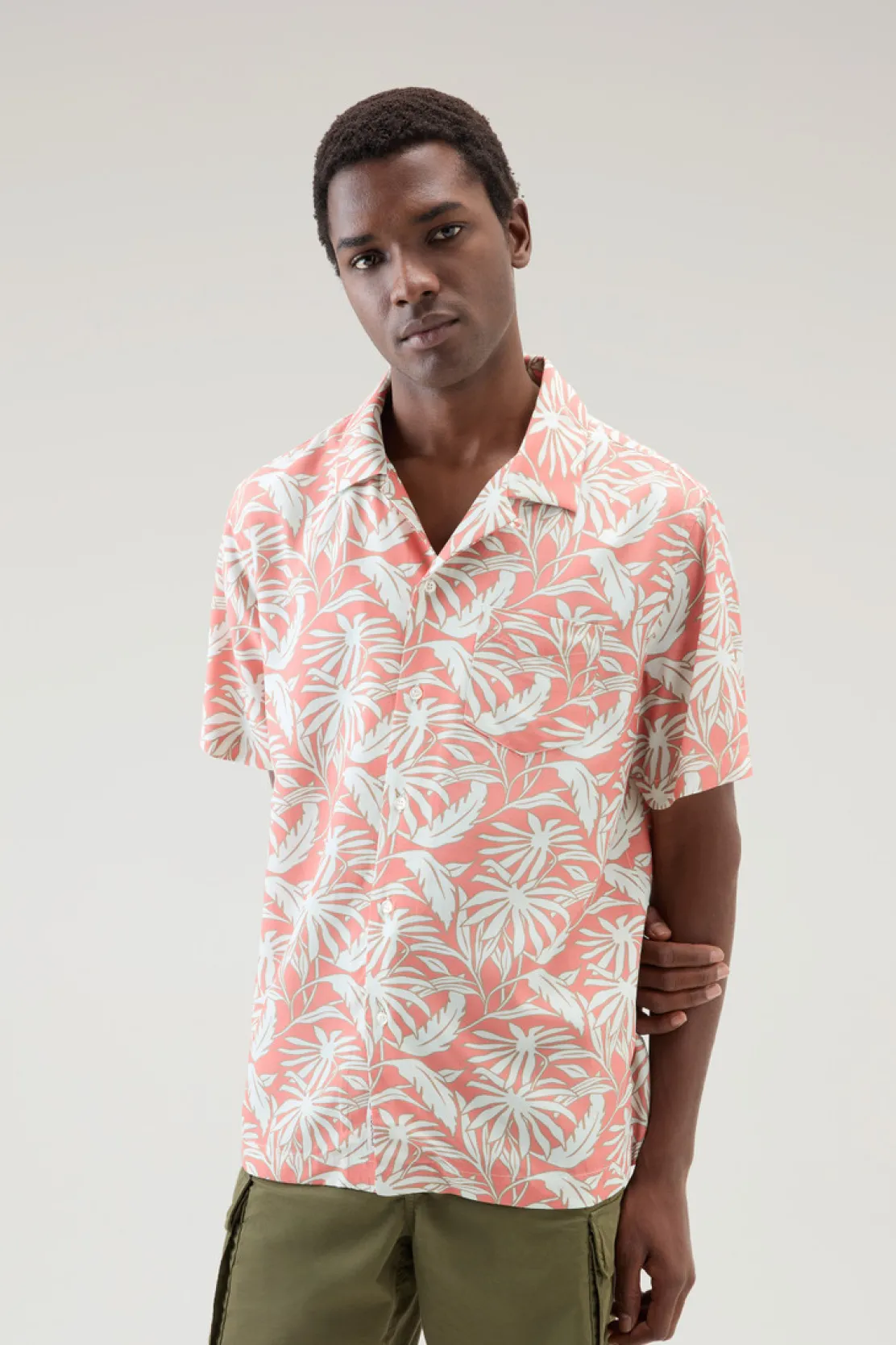 Camicie>Woolrich Camicia Con Stampa Tropical Tropical Coral Sand
