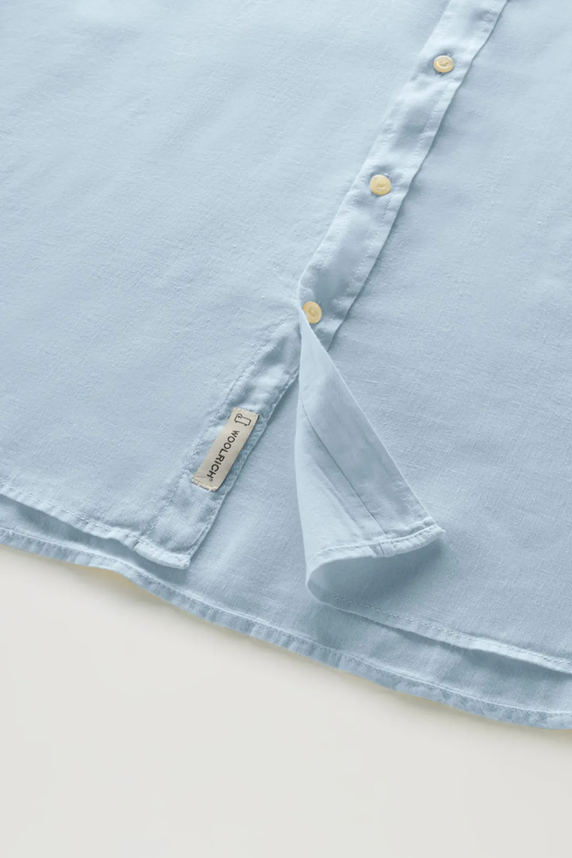 Camicie>Woolrich Camicia In Puro Lino Tinta In Capo Con Colletto Alla Coreana Pale Indigo