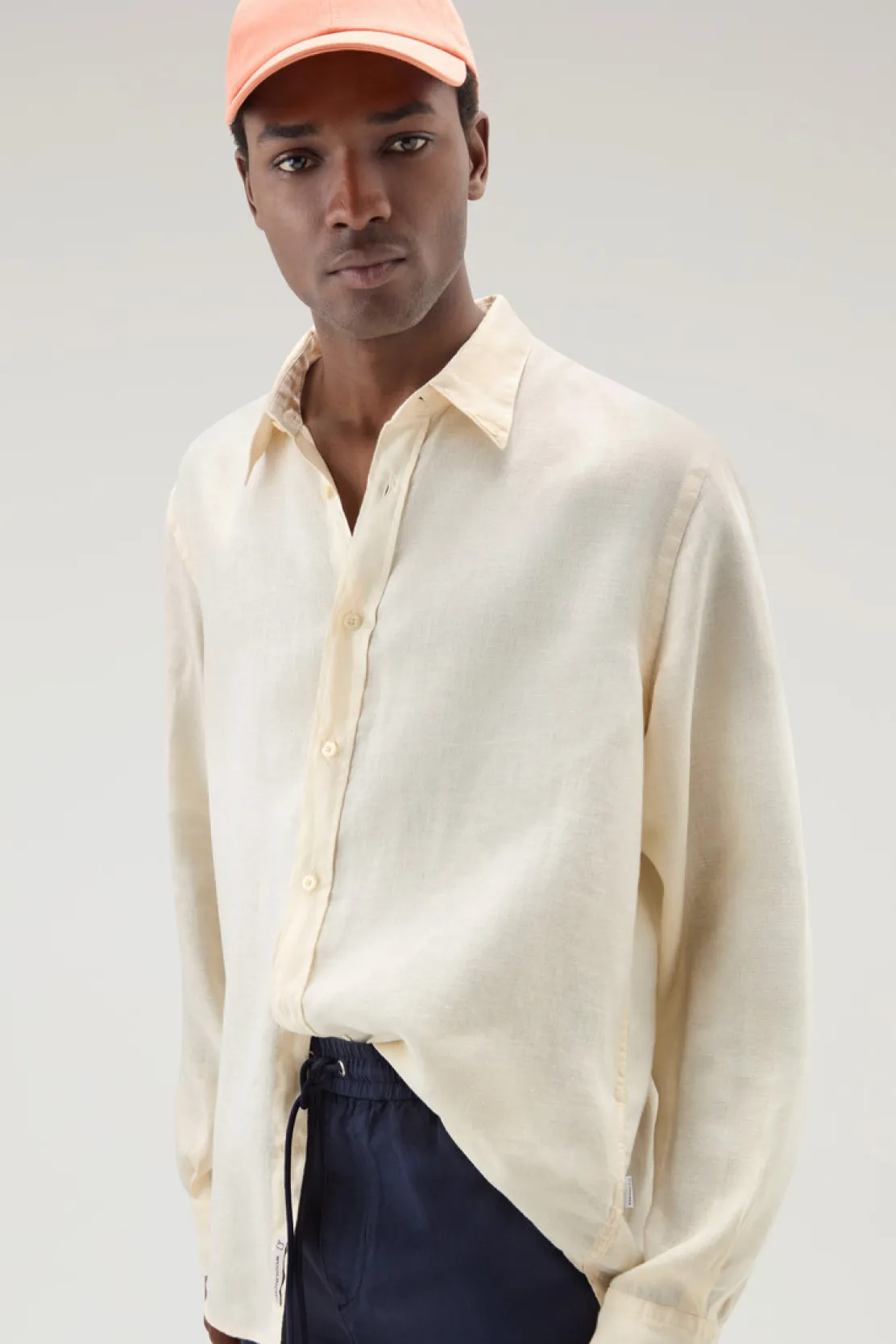 Camicie>Woolrich Camicia In Puro Lino Tinta In Capo Milky Cream