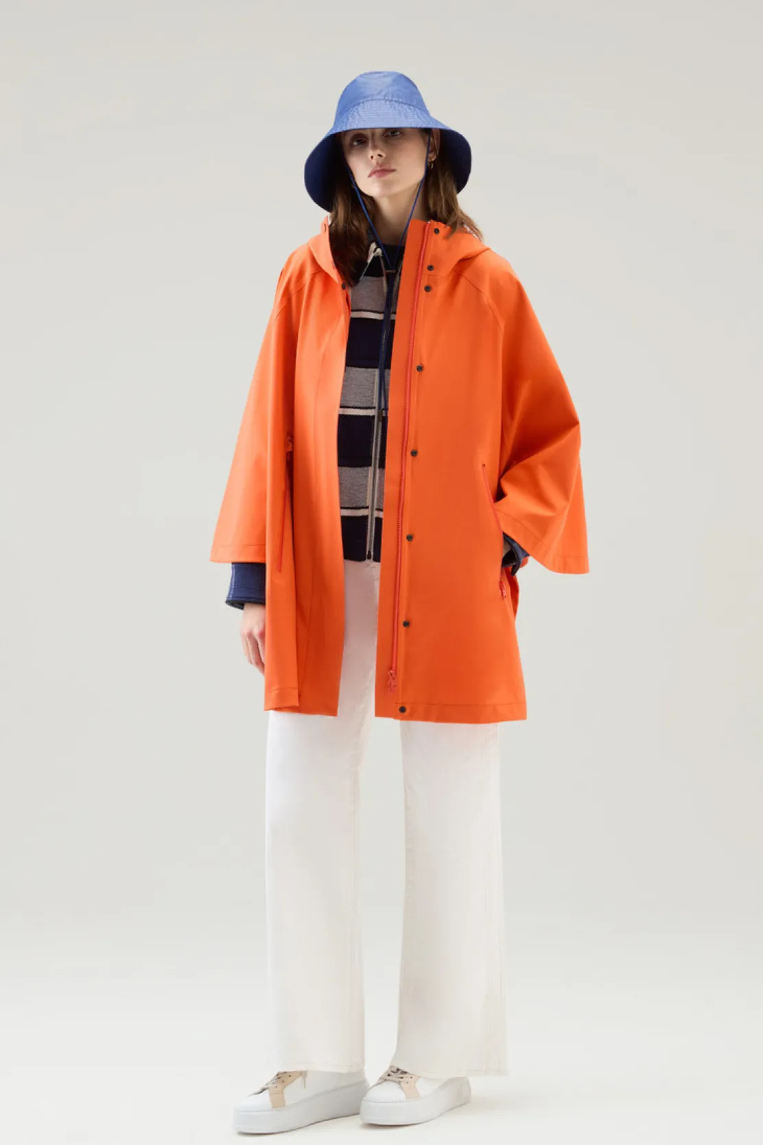 Giacche>Woolrich Cappa In Nylon High Tech Con Cappuccio Koi