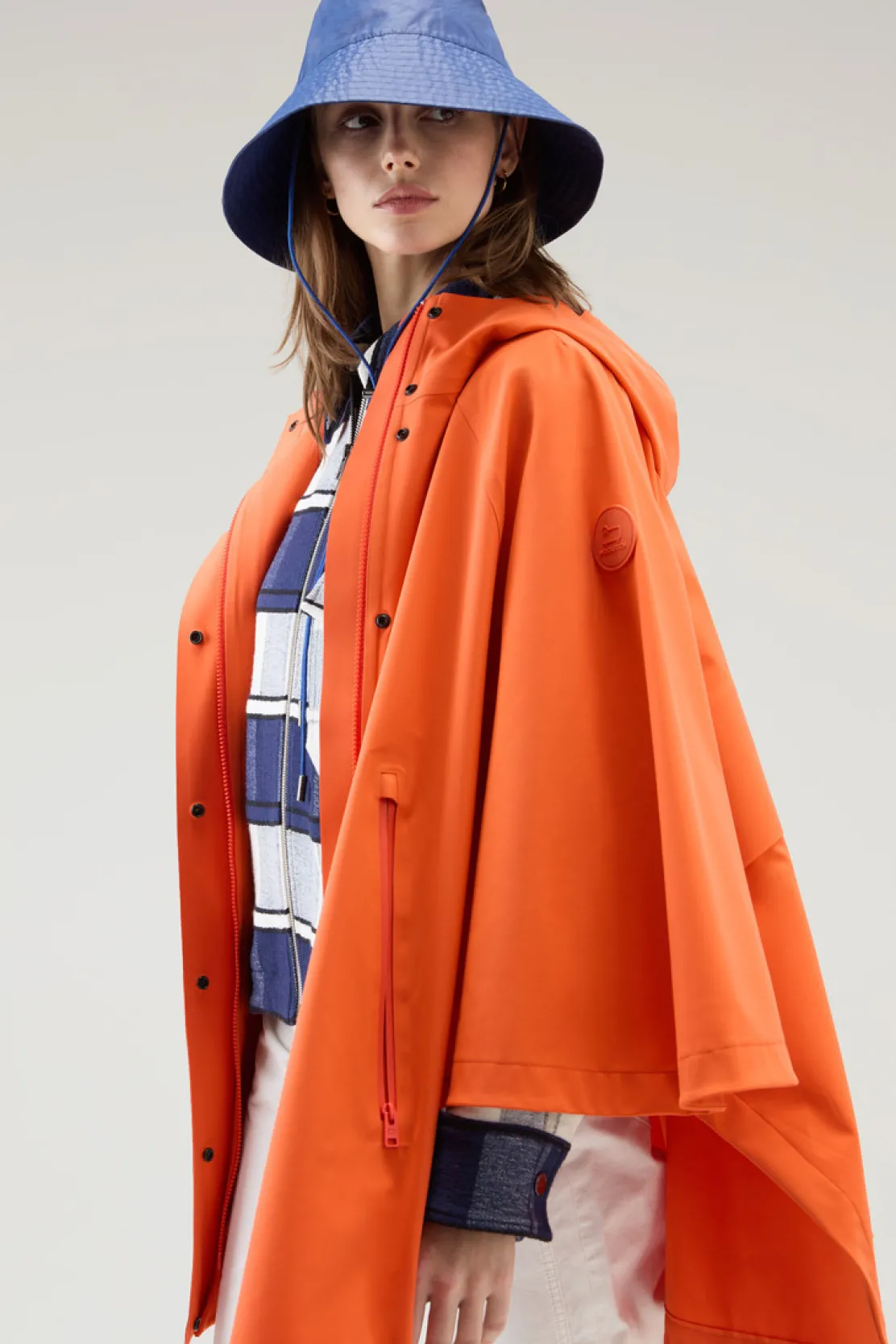 Giacche>Woolrich Cappa In Nylon High Tech Con Cappuccio Koi