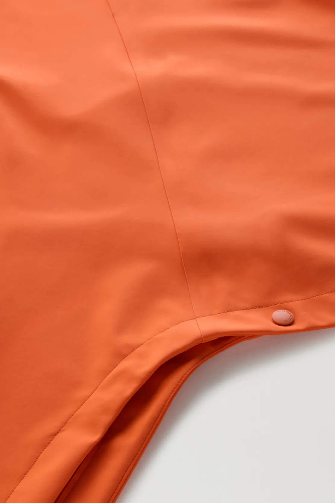 Giacche>Woolrich Cappa In Nylon High Tech Con Cappuccio Koi