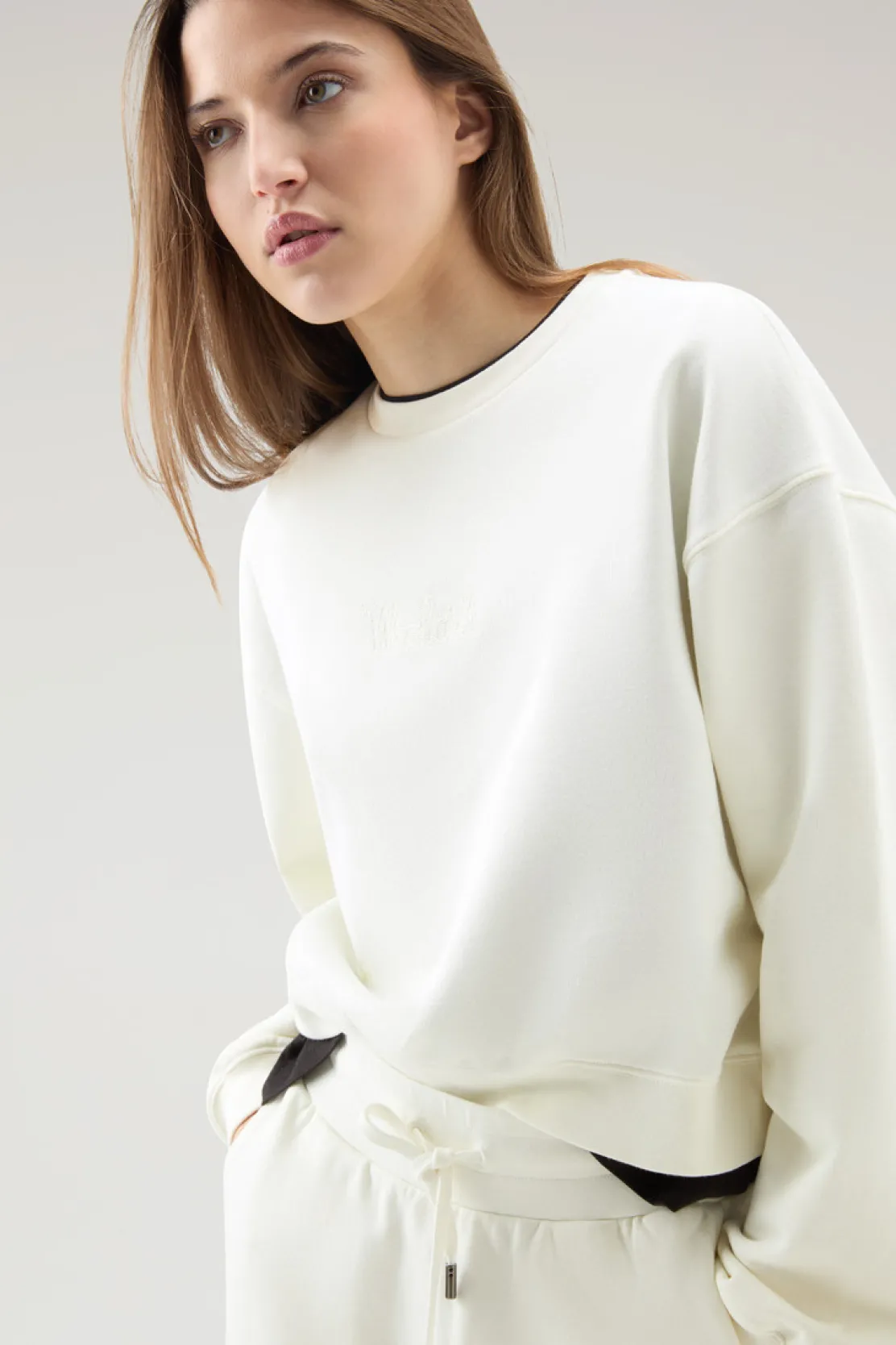 Felpe>Woolrich Felpa Girocollo In Puro Cotone Con Logo Ricamato Plaster White