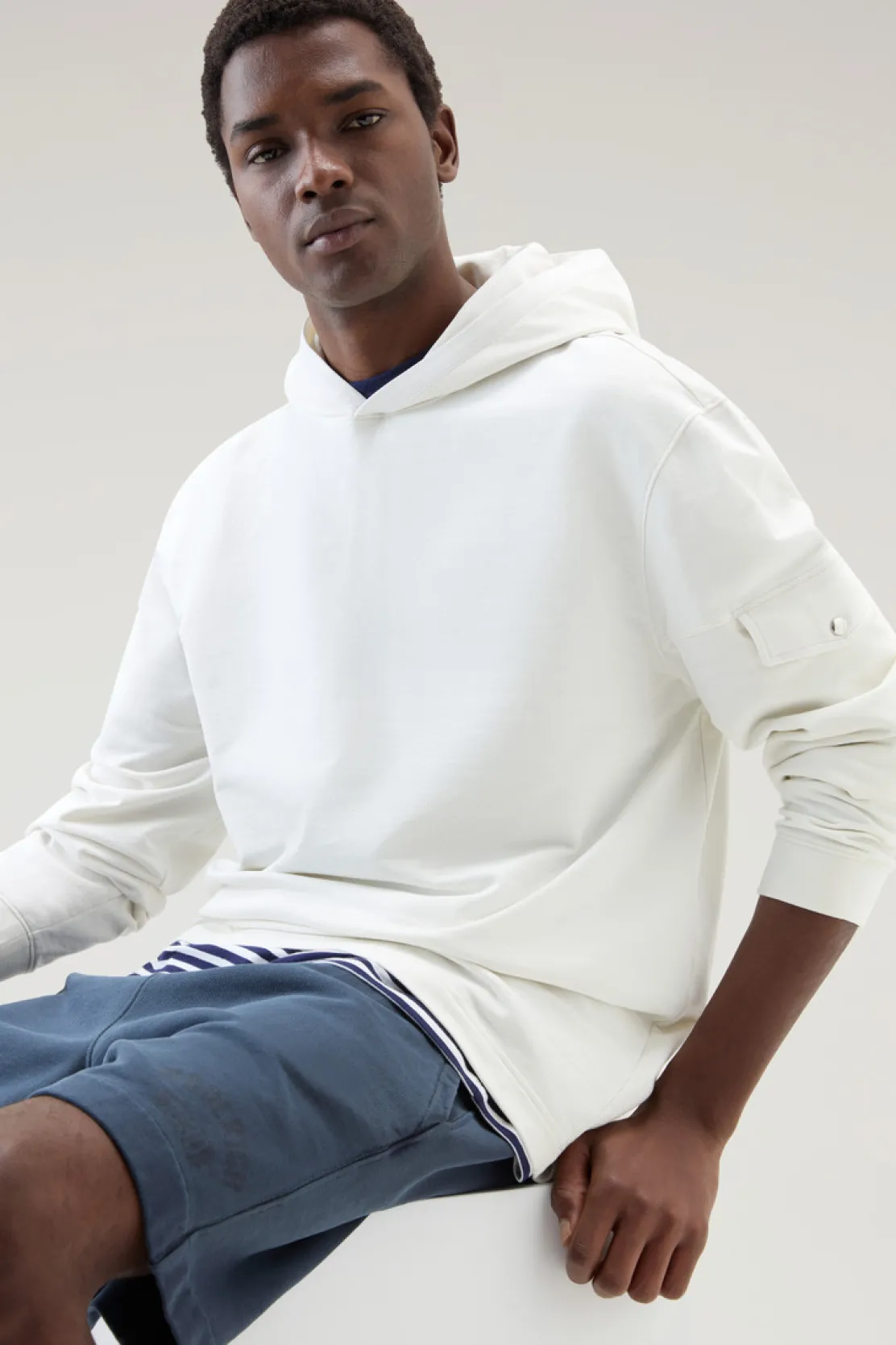 Felpe>Woolrich Felpa In Puro Cotone Con Cappuccio E Tasca Stone