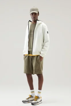 Felpe>Woolrich Felpa In Softshell Con Cappuccio Stone