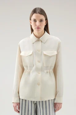 Camicie e giacche a camicia>Woolrich Giacca A Camicia In Misto Lino Plaster White