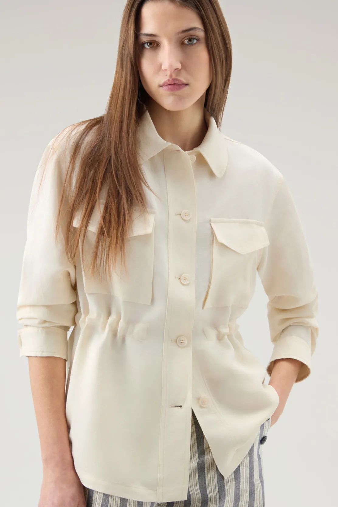 Camicie e giacche a camicia>Woolrich Giacca A Camicia In Misto Lino Plaster White