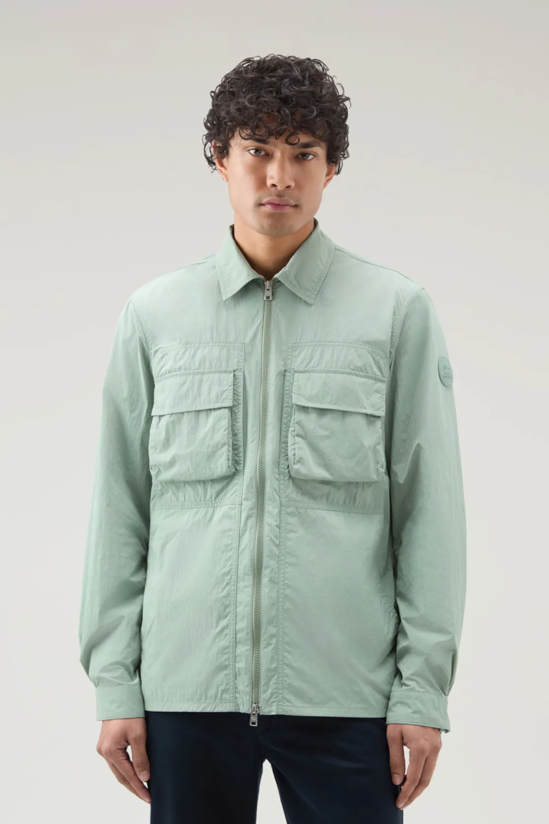 Giacche a camicia>Woolrich Giacca A Camicia In Nylon Crinkle Sage