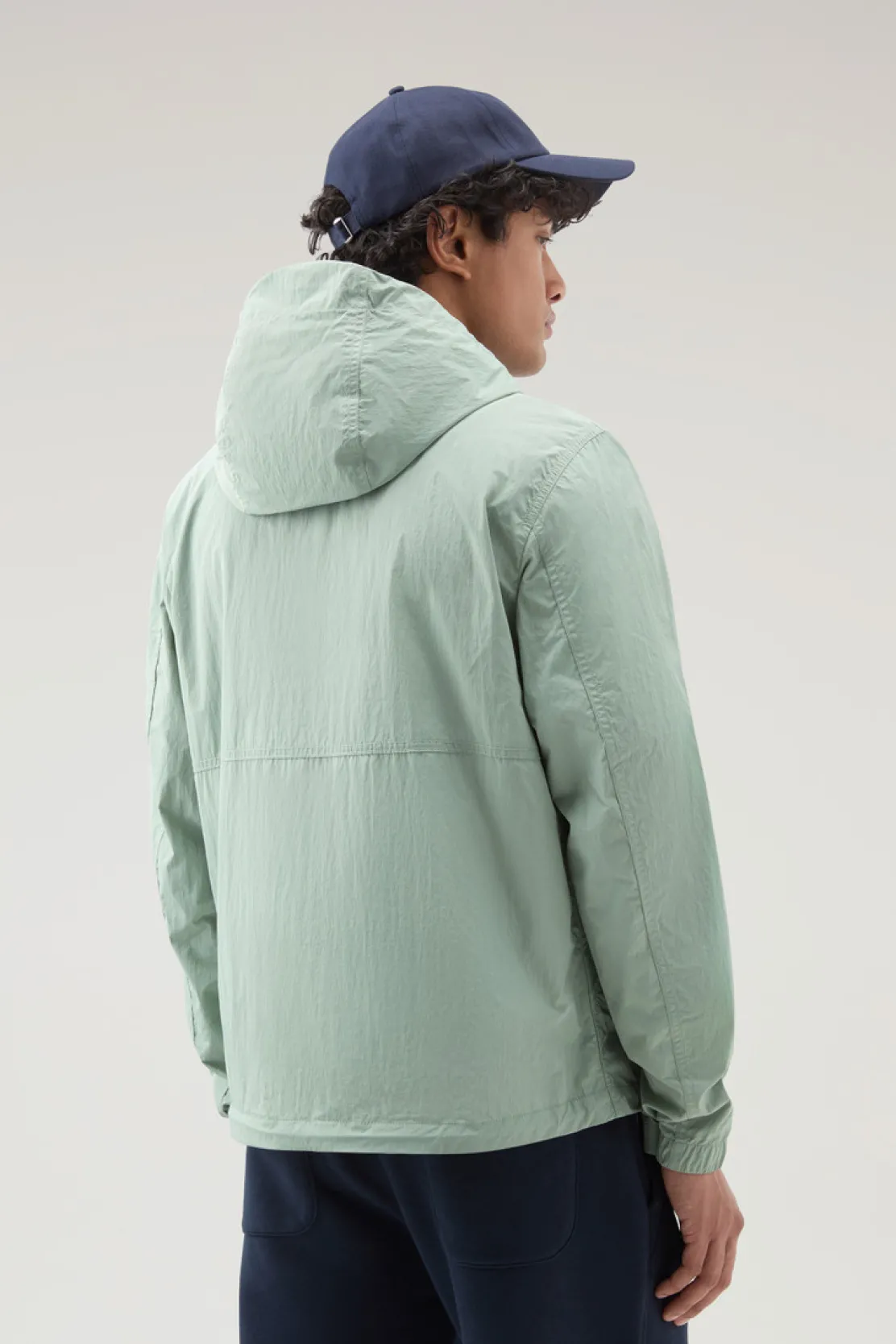 Giacche>Woolrich Giacca A Vento In Nylon Crinkle Con Cappuccio Sage