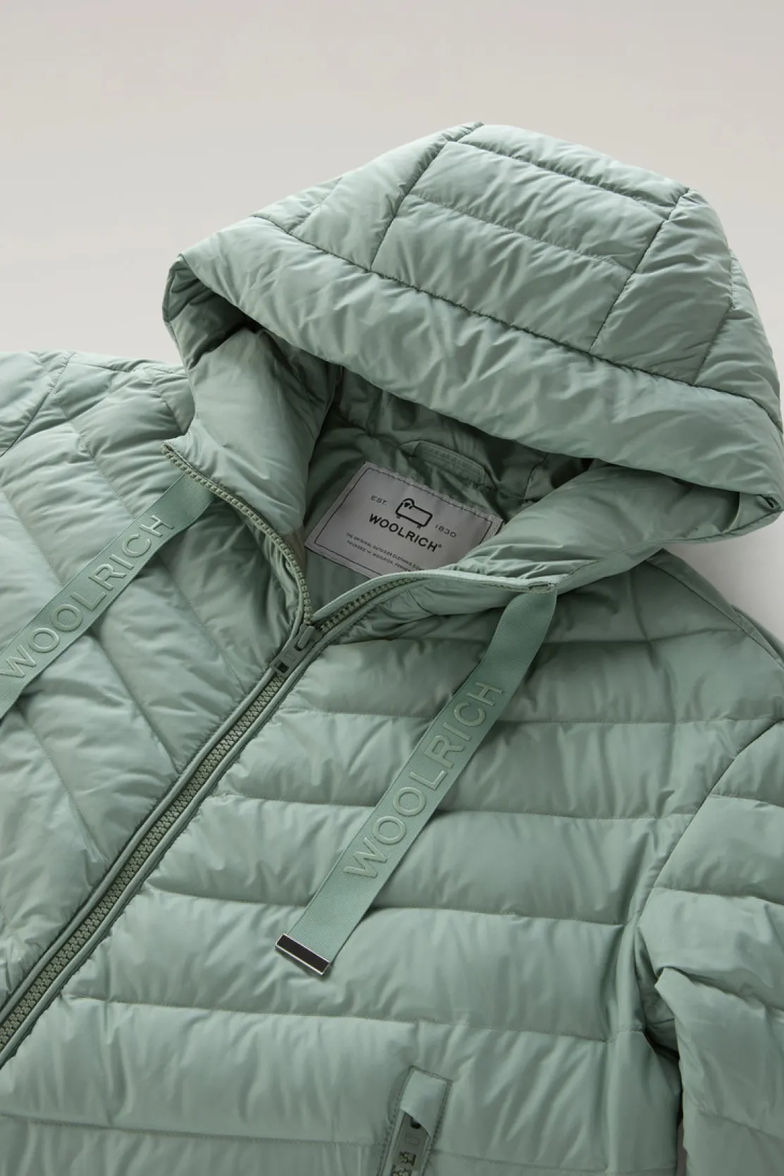 Piumini leggeri>Woolrich Giacca In Microfibra Con Trapuntatura Chevron E Cappuccio Sage