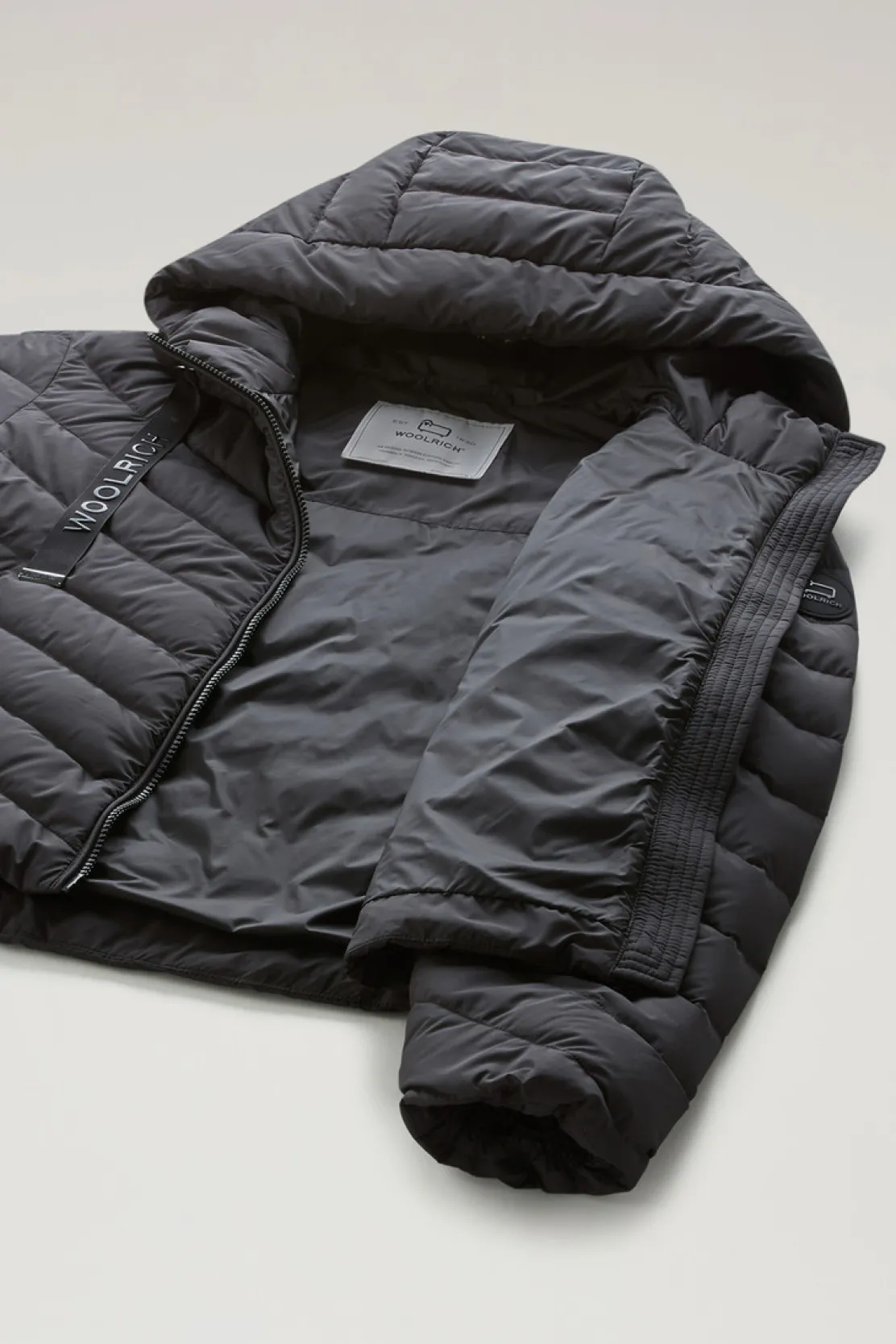 Piumini leggeri>Woolrich Giacca In Microfibra Con Trapuntatura Chevron E Cappuccio Black