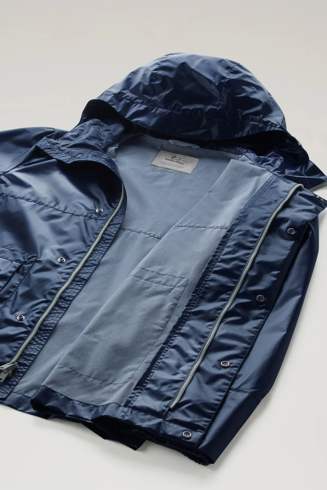 Giacche>Woolrich Giacca Resine In Tessuto Ripstop Con Cappuccio Royal Navy