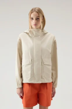 Giacche>Woolrich Giacca Waxed In Misto Cotone E Nylon Con Cappuccio Light Oak