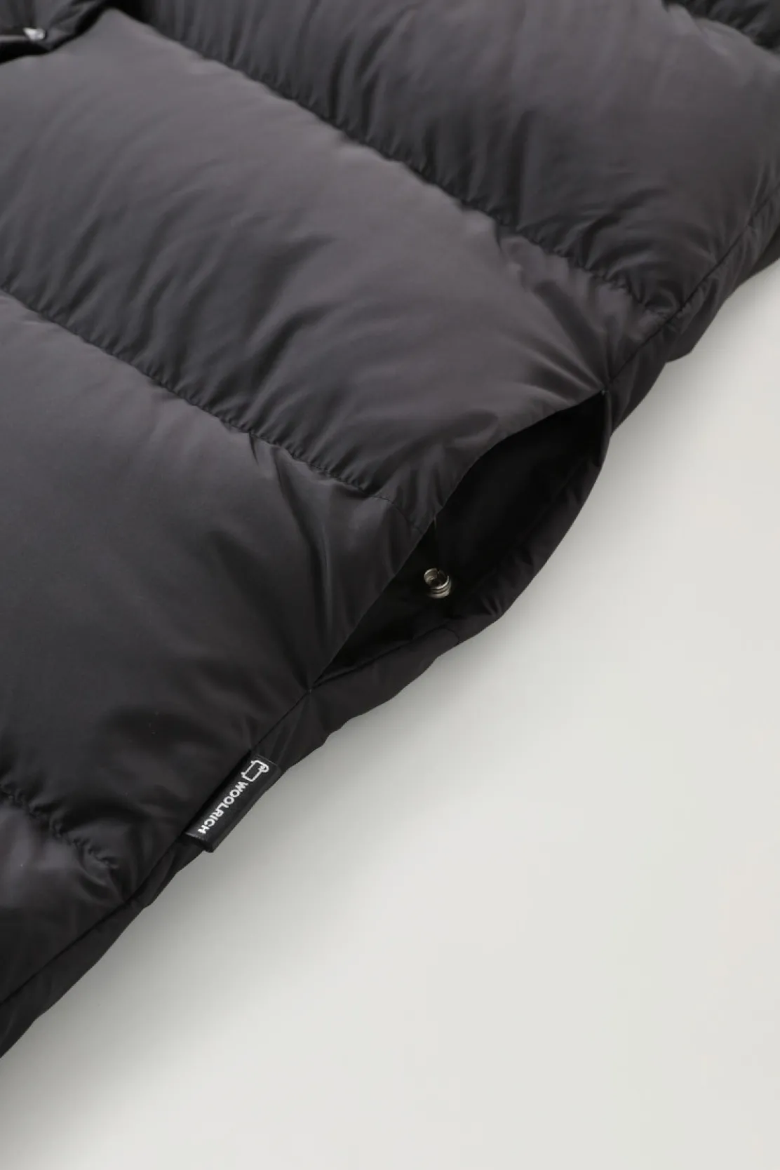 Gilet>Woolrich Gilet Ellis Imbottito Lungo In Microfibra Black