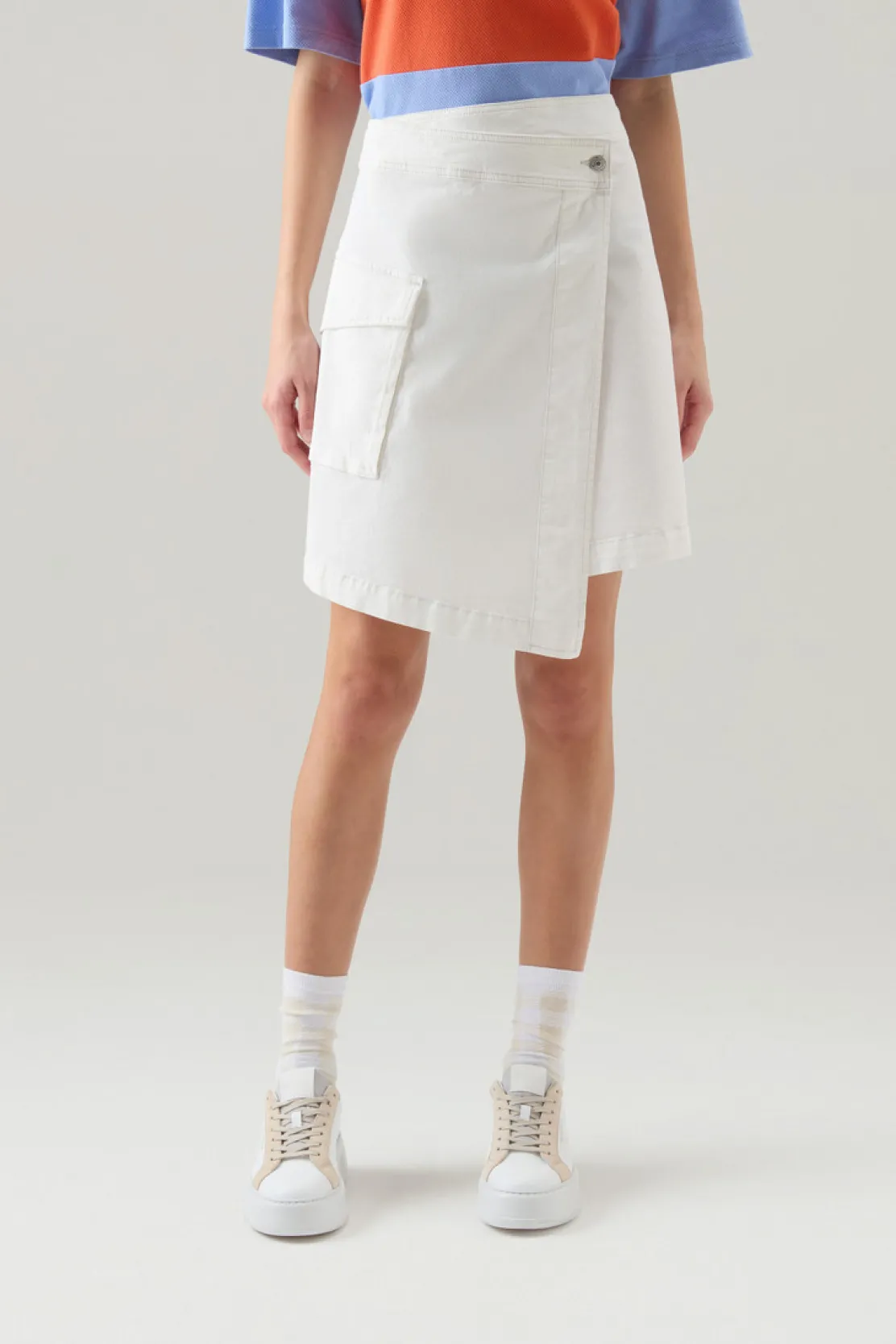 Vestiti e gonne>Woolrich Gonna Cargo A Portafoglio Tinta In Capo In Twill Di Cotone Plaster White