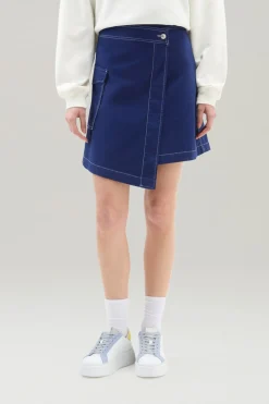 Vestiti e gonne>Woolrich Gonna Cargo A Portafoglio Tinta In Capo In Twill Di Cotone Twilight Blue