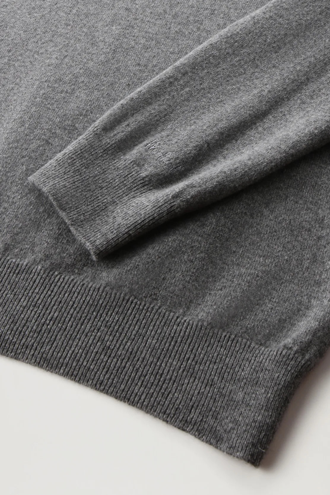 Maglieria>Woolrich Maglia Luxe In Puro Cashmere Charcoal