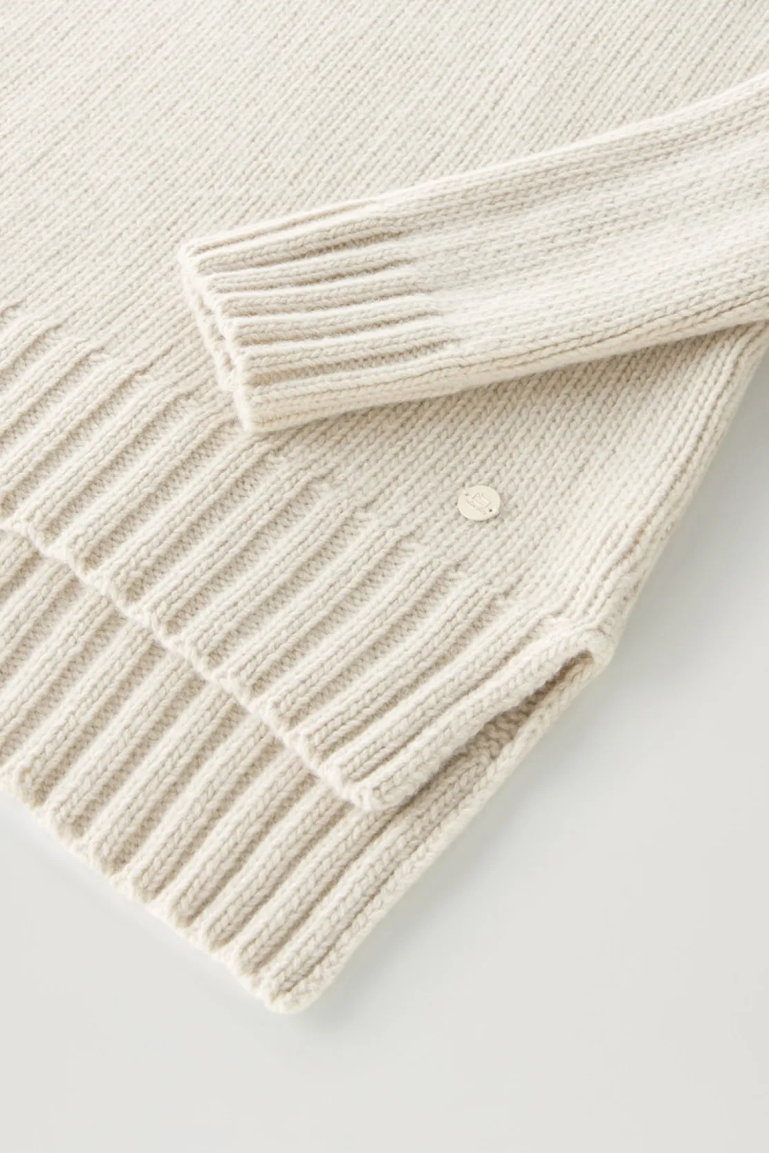 Maglieria>Woolrich Maglione A Collo Alto In Pura Lana Vergine Milky Cream