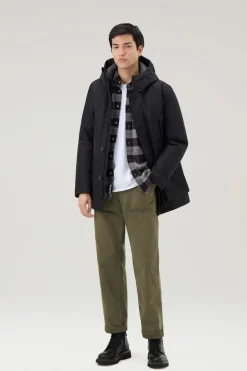 Impermeabili|Giacche>Woolrich Mountain Parka Impermeabile In GORE-TEX Con Cappuccio Off Black