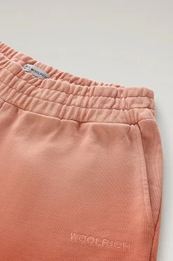Pantaloni e pantaloncini><noscript><img width=