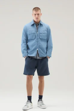 Pantaloni e pantaloncini>Woolrich Pantaloncini Sportivi Tinti In Capo In Puro Cotone Felpato Melton Blue