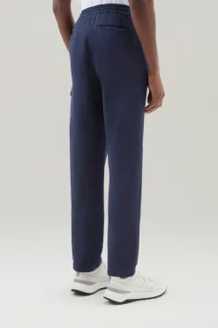 Pantaloni e pantaloncini><noscript><img width=