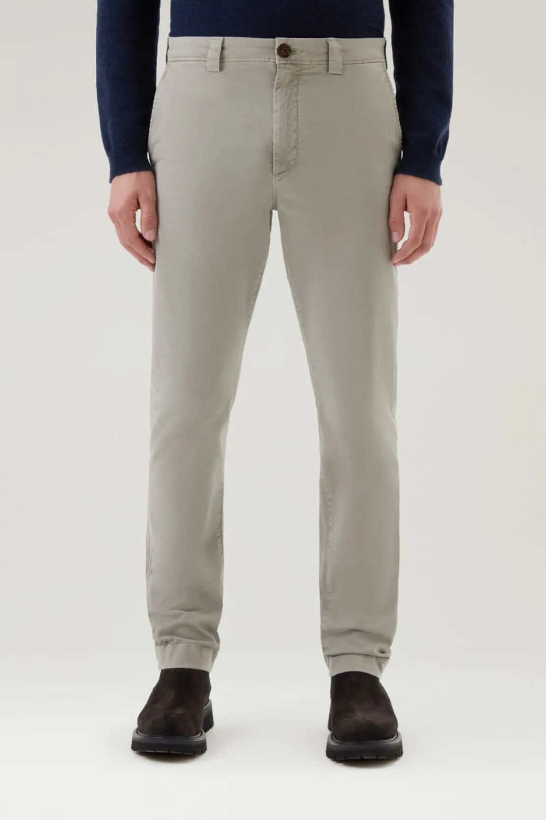 Pantaloni e pantaloncini>Woolrich Pantaloni Chino Tinti In Capo In Twill Di Cotone Elasticizzato Taupe