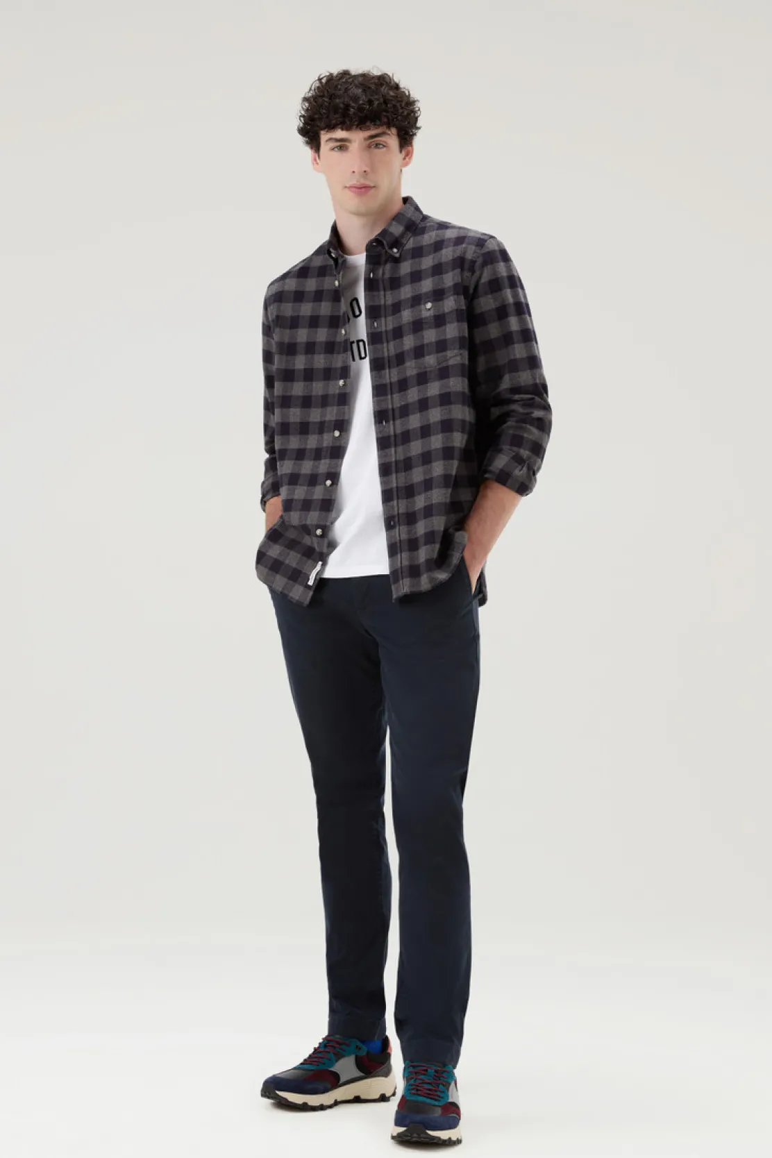 Pantaloni e pantaloncini>Woolrich Pantaloni Chino Tinti In Capo In Twill Di Cotone Elasticizzato Melton Blue