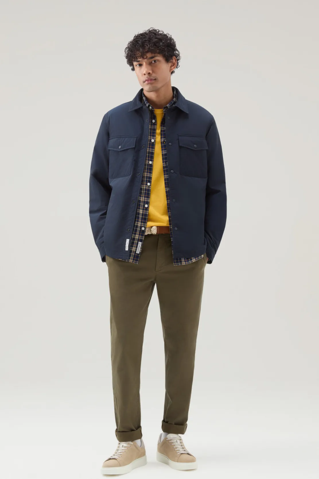 Pantaloni e pantaloncini>Woolrich Pantaloni Chino Tinti In Capo In Cotone Elasticizzato Lake Olive