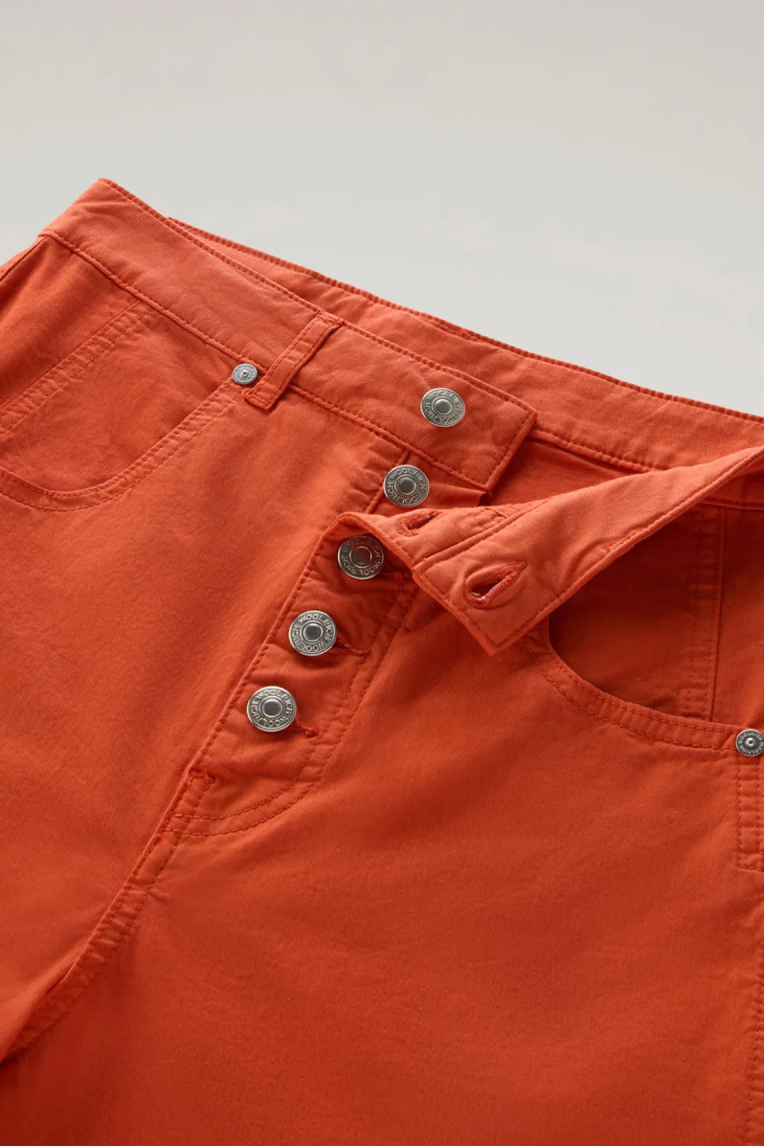 Pantaloni e pantaloncini>Woolrich Pantaloni In Twill Di Cotone Elasticizzato Tinto In Capo Koi