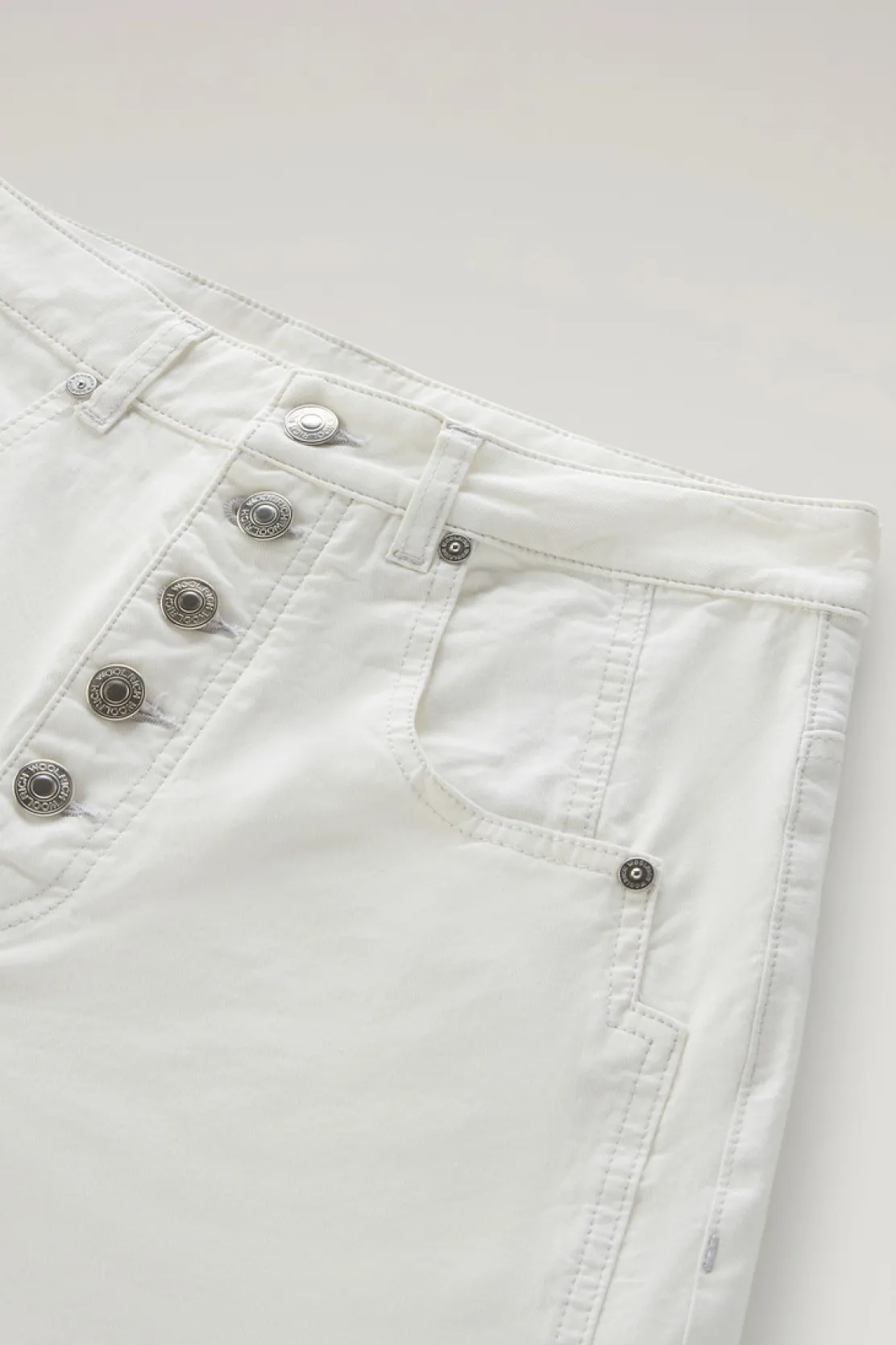 Pantaloni e pantaloncini>Woolrich Pantaloni In Twill Di Cotone Elasticizzato Tinto In Capo Plaster White