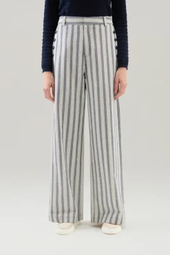 Pantaloni e pantaloncini>Woolrich Pantaloni Marine In Misto Cotone E Lino Melton Blue Stripe