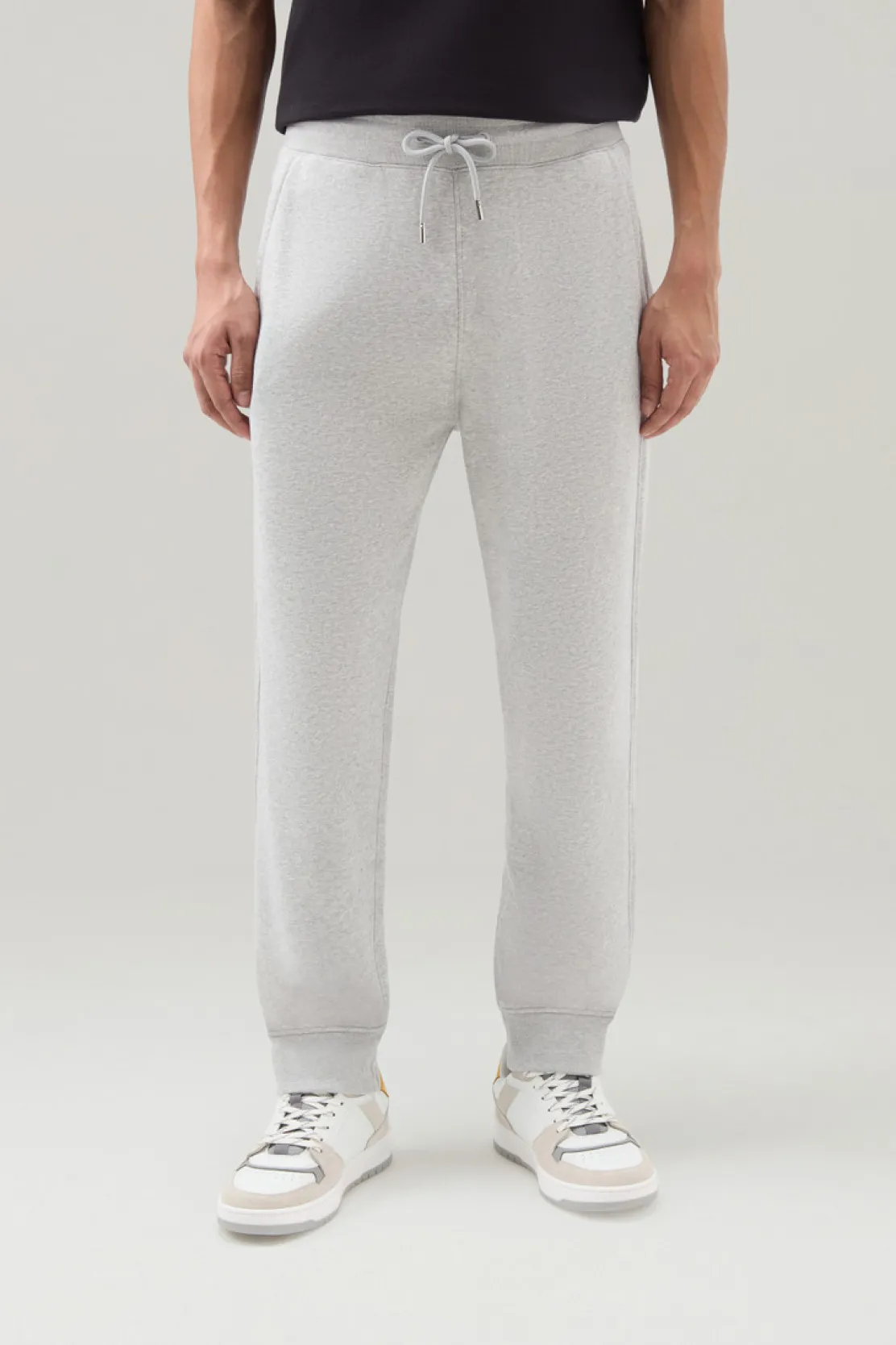 Pantaloni e pantaloncini>Woolrich Pantaloni Sportivi In Misto Cotone Felpato Light Grey Melange