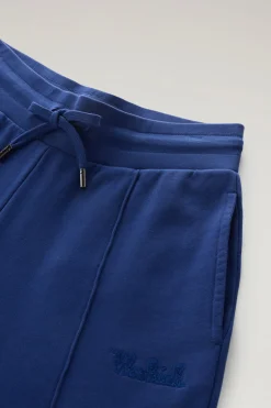 Pantaloni e pantaloncini><noscript><img width=