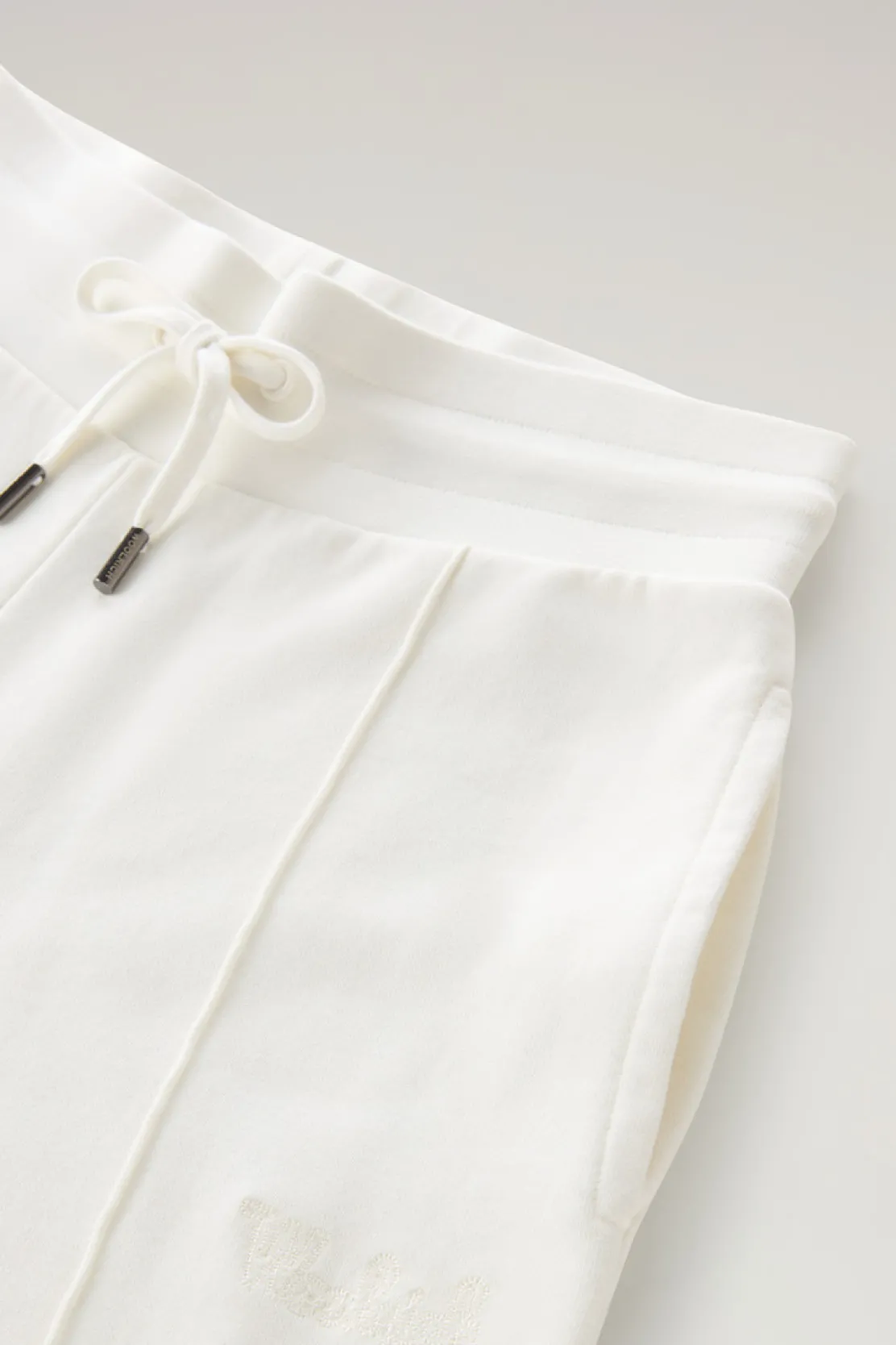 Pantaloni e pantaloncini>Woolrich Pantaloni Sportivi In Puro Cotone Plaster White