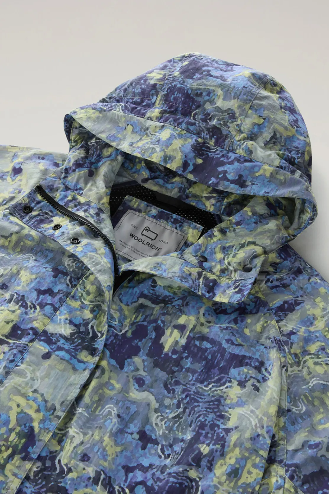 Parka>Woolrich Parka Con Cappuccio In Tessuto CORDURA Stampato Blue Camo Trail Map