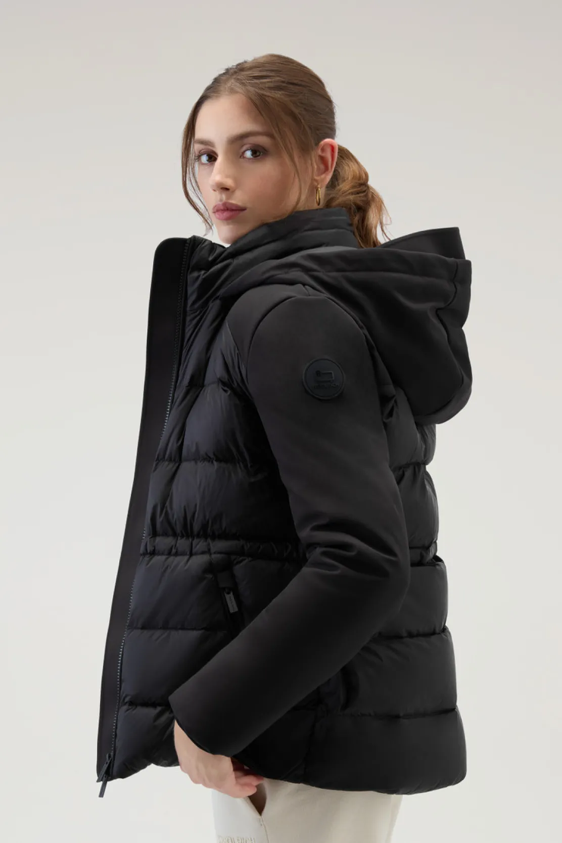 Impermeabili|Giacche>Woolrich Piumino Ibrido In Tech Softshell Con Cappuccio Black