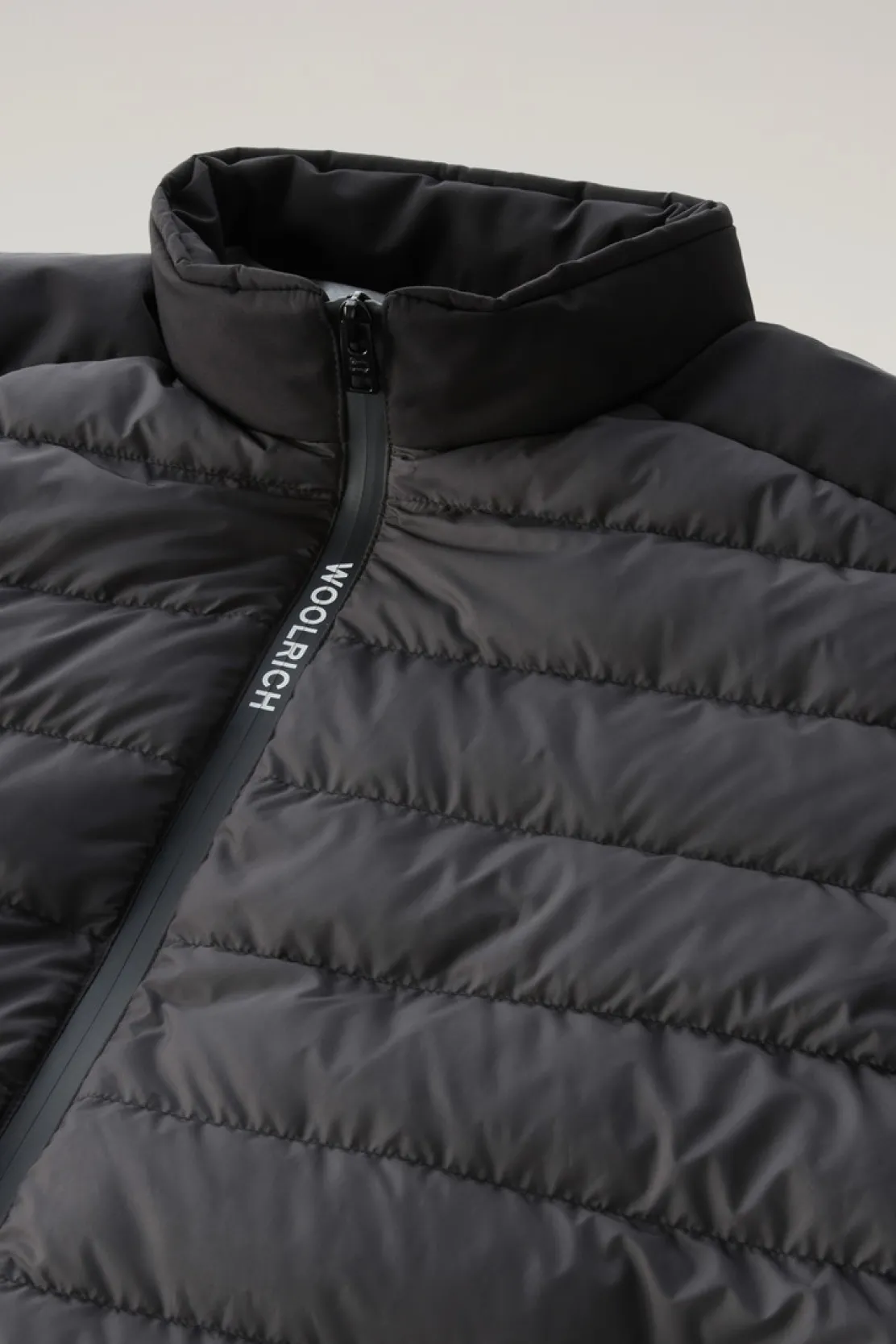 Piumini leggeri>Woolrich Piumino Ibrido Leggero Bering Tech In Microfibra Black