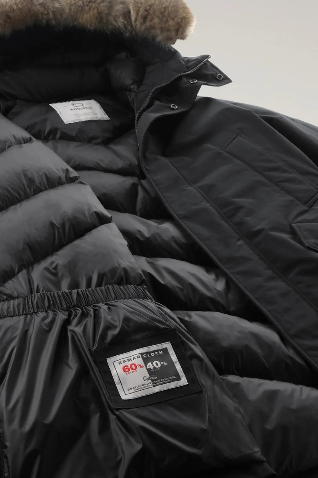 Parka>Woolrich Polar Parka In Ramar Cloth Con Collo Alto E Bordo In Pelliccia Black