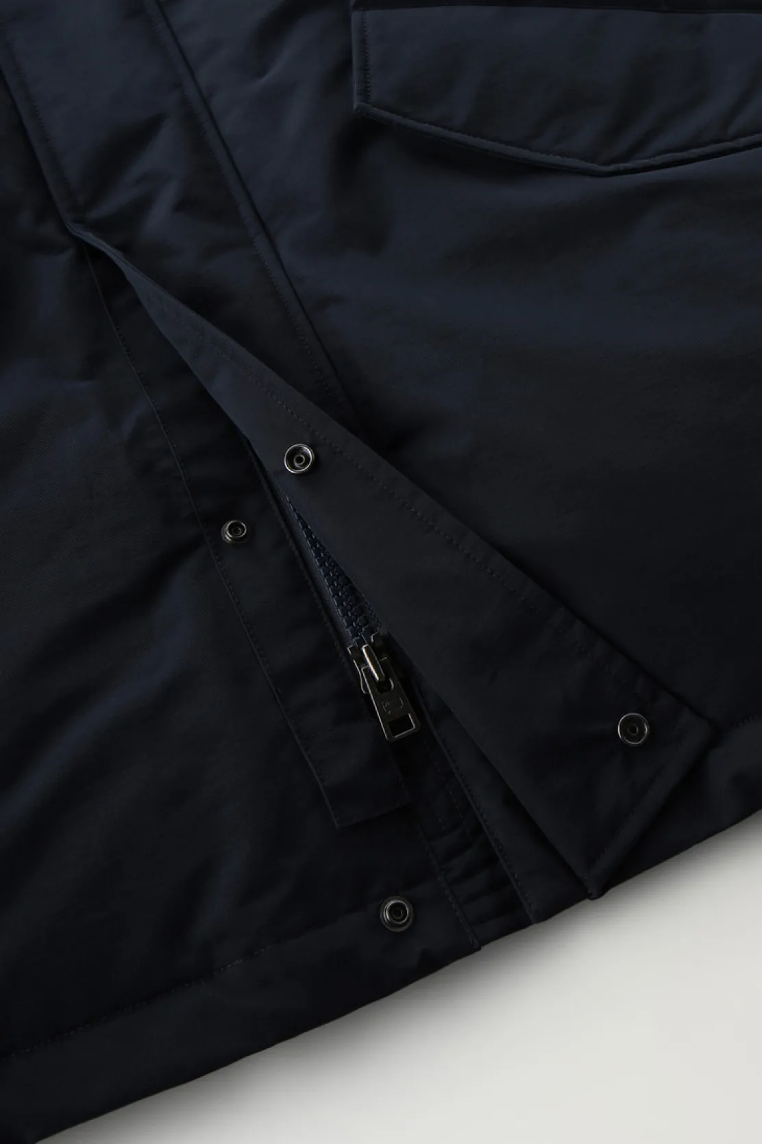 Parka>Woolrich Polar Parka In Ramar Cloth Con Collo Alto E Bordo In Pelliccia Melton Blue