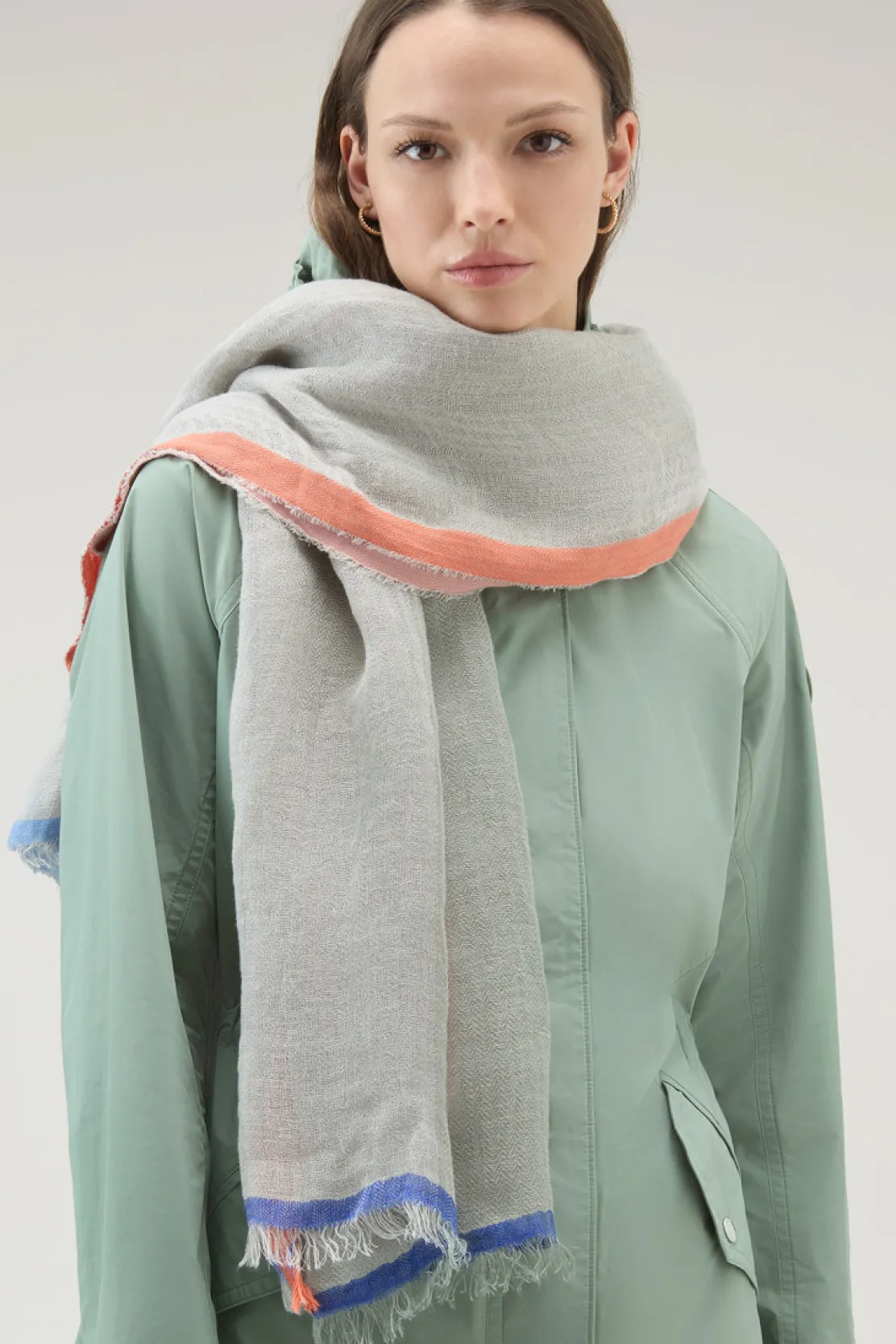 Sciarpe>Woolrich Sciarpa In Misto Lino E Cotone Con Motivo Color Block Light Oak